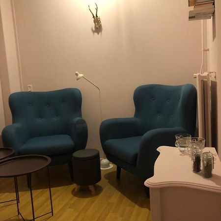 Guesthouse Uit De Kunst Leeuwarden Bagian luar foto